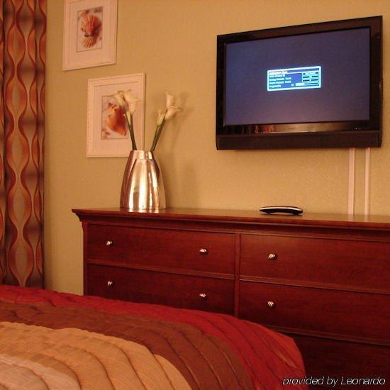 Away Inn Lauderdale-by-the-Sea Oda fotoğraf
