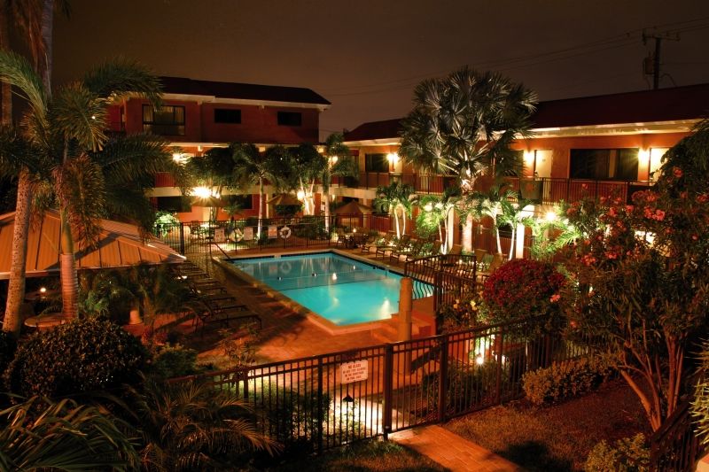 Away Inn Lauderdale-by-the-Sea Dış mekan fotoğraf