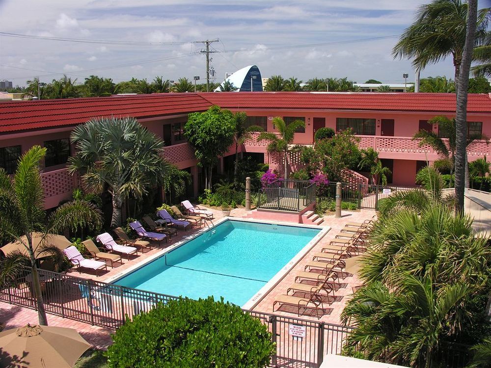 Away Inn Lauderdale-by-the-Sea Dış mekan fotoğraf