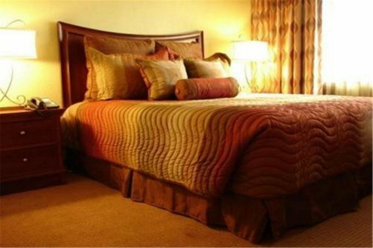 Away Inn Lauderdale-by-the-Sea Dış mekan fotoğraf